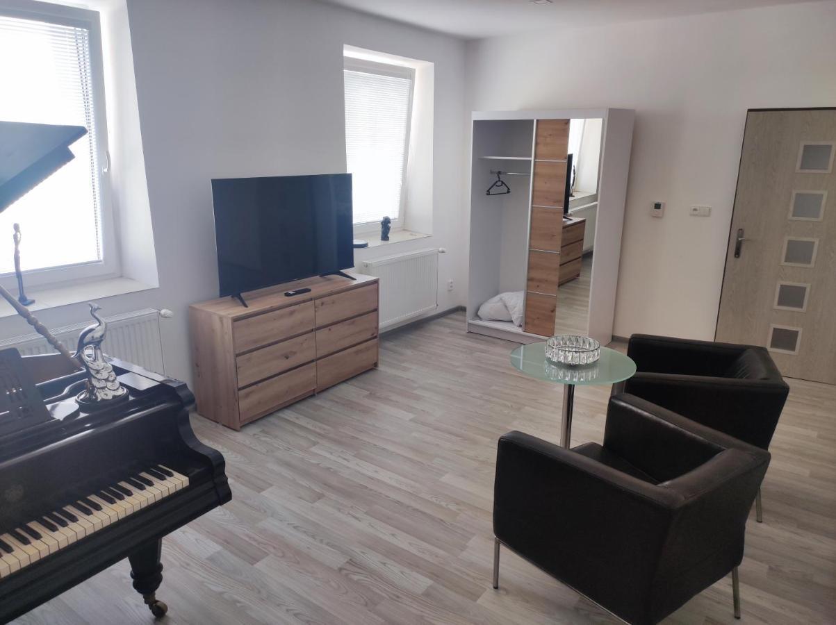 Apartmany Havlickova 423 Ceska Lipa Ngoại thất bức ảnh