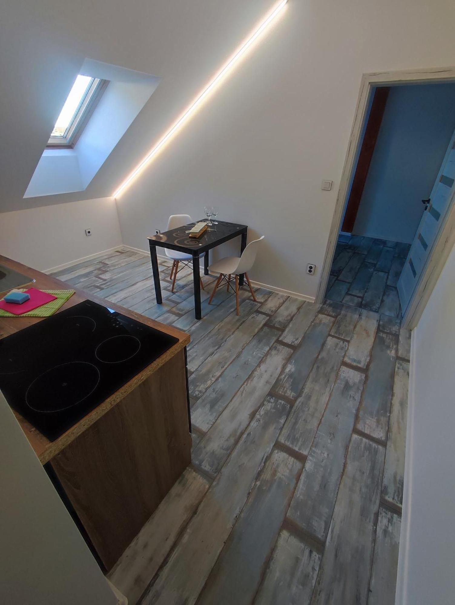Apartmany Havlickova 423 Ceska Lipa Ngoại thất bức ảnh